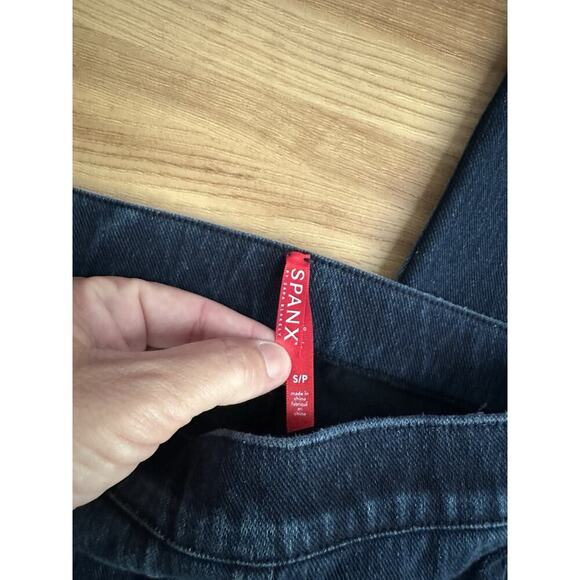 SPANX ― S Small ― Slimming Pull On Soft Knit Denim Legging Jegging Jeans ― #CY45 - Picture 2 of 4